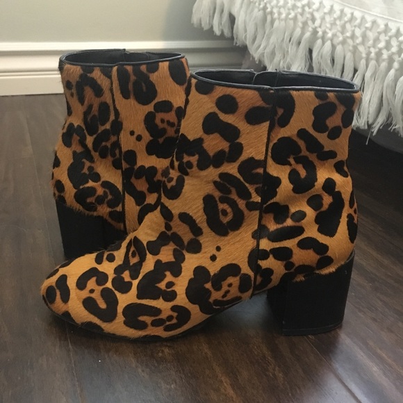 Leopard Booties - Picture 1 of 3